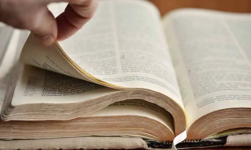 Livros-do-Antigo-Testamento Livros-do-Antigo-Testamento